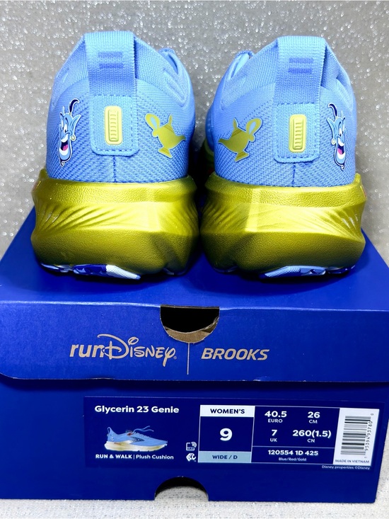 Brooks Shoes - 9 WIDE Womens runDisney Genie Brooks Glycerin 23 Aladdin NIB